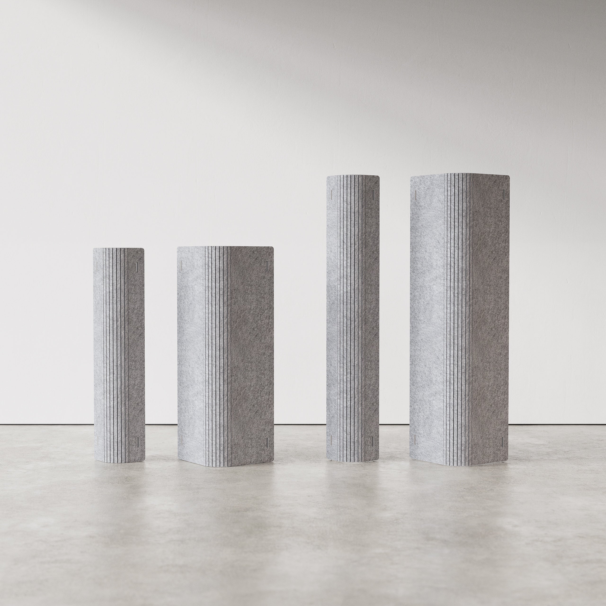 Flexible Akustik Trennwand aus recyceltem PET – modulare Lösung für Büro, Kongressräume und Messen, werkzeuglos aufgebaut